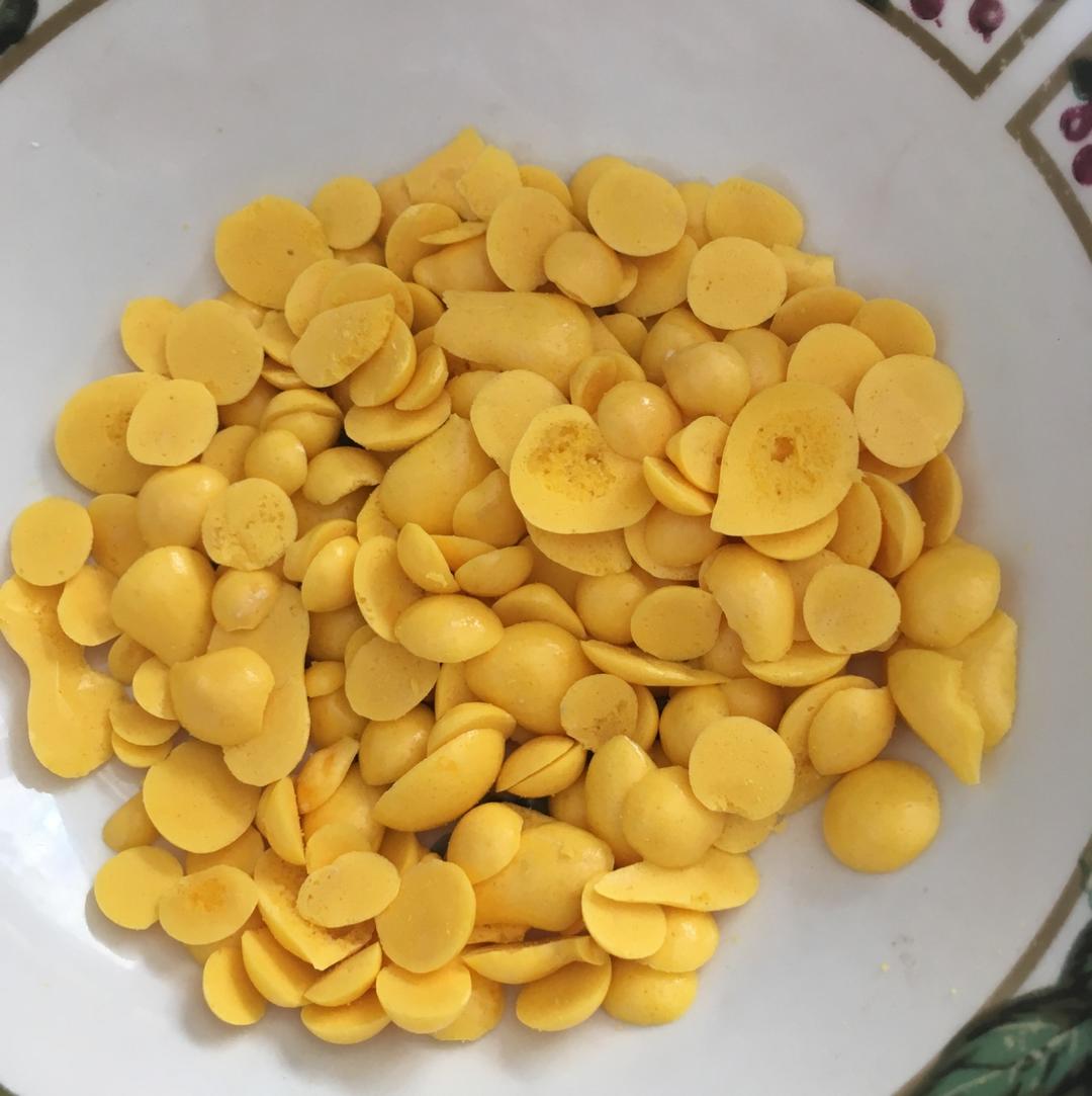 入口即化的无添加蛋黄溶豆