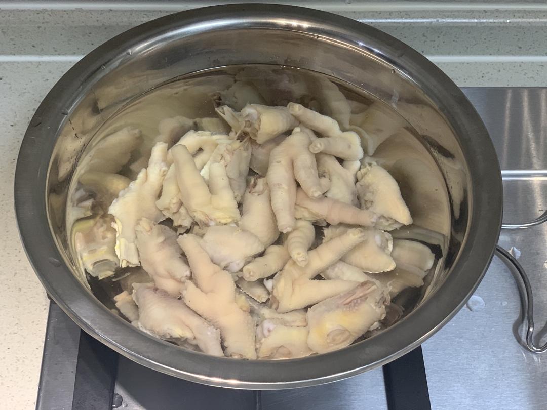 停不下来的秘制凉拌鸡爪