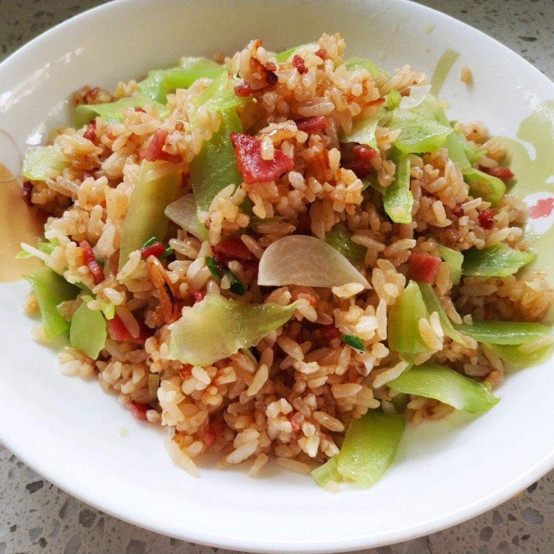培根酱油炒饭