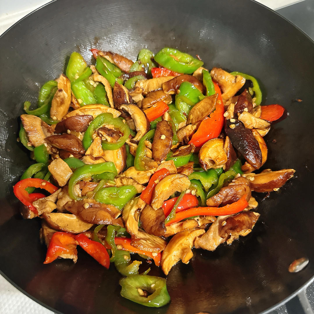 香菇炒肉｜贼香