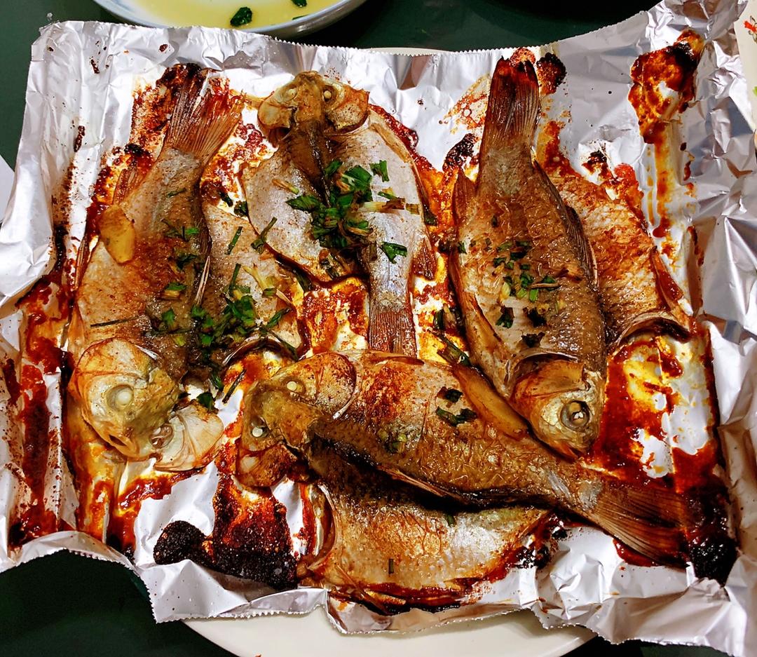 手机用户5950_ndeb做的烤鲫鱼(烤箱版)