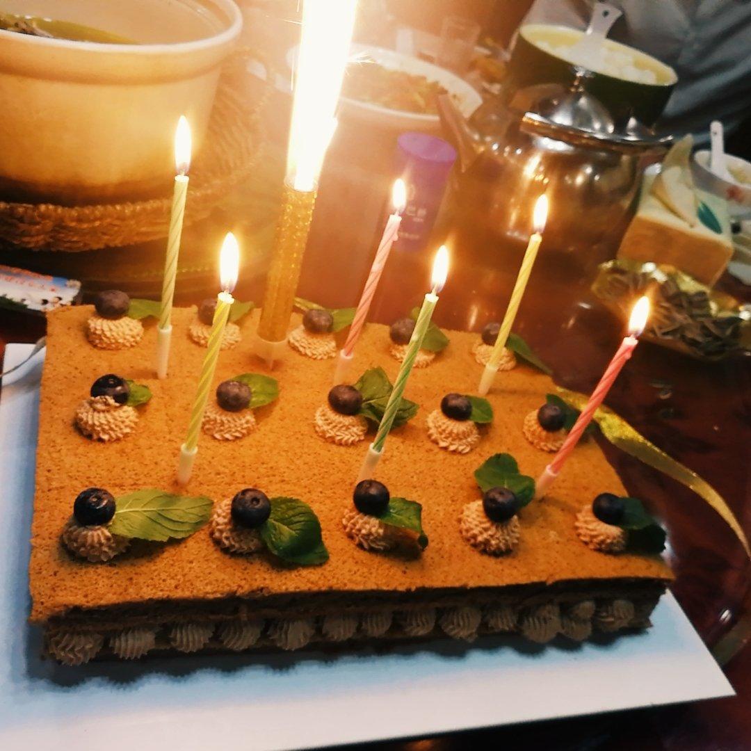 可可方形装饰蛋糕