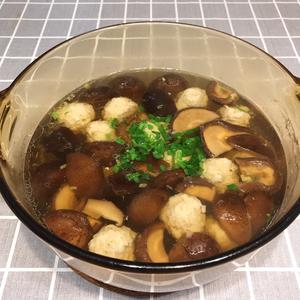 香菇肉丸汤的做法 步骤13