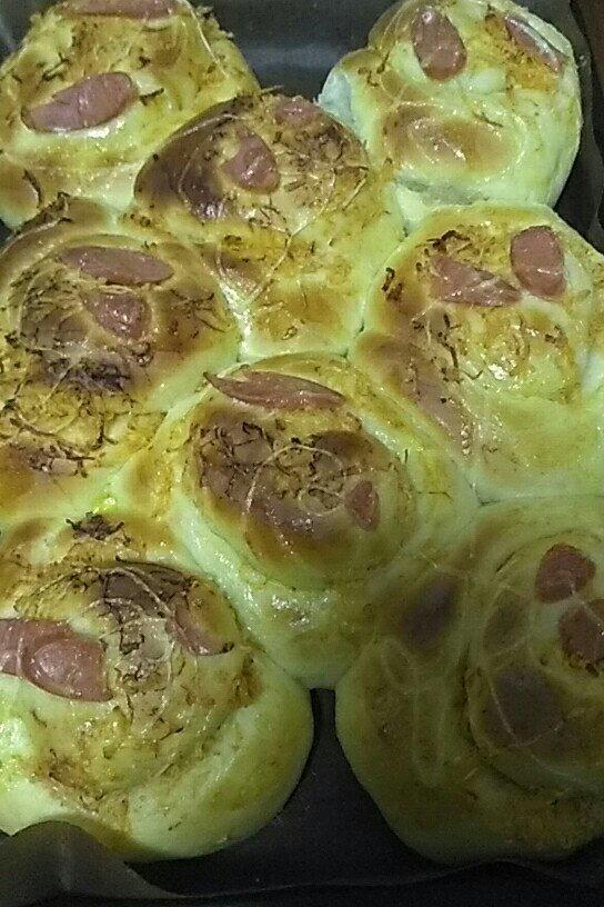 肉松火腿面包