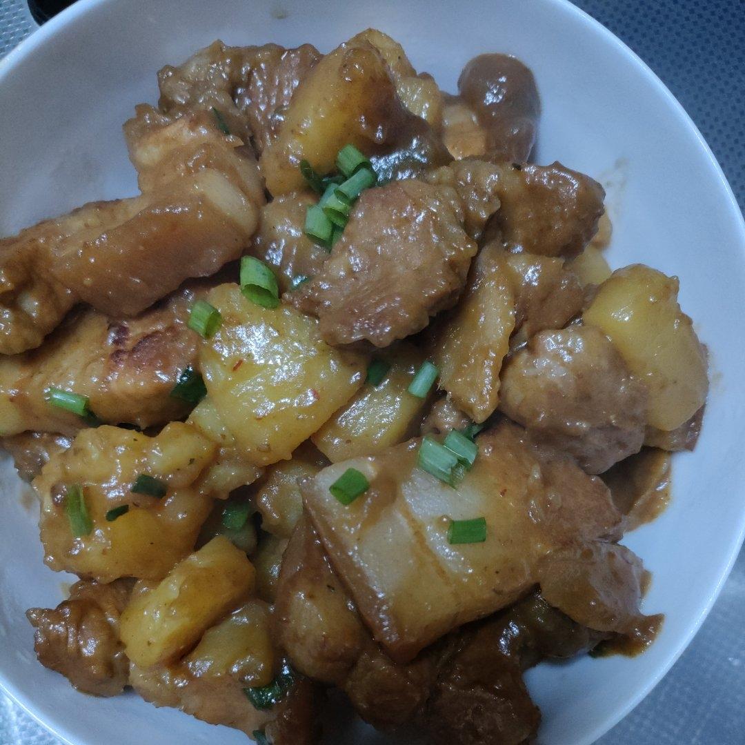 家常版的红烧肉（一点都不腻，软，糯)