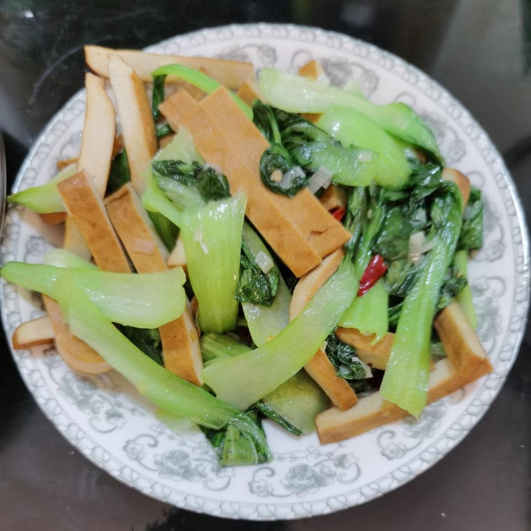 油菜炒香干