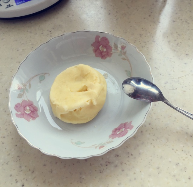 懒人食|1分钟微波炉柠檬酸奶小蛋糕（无油低脂版）