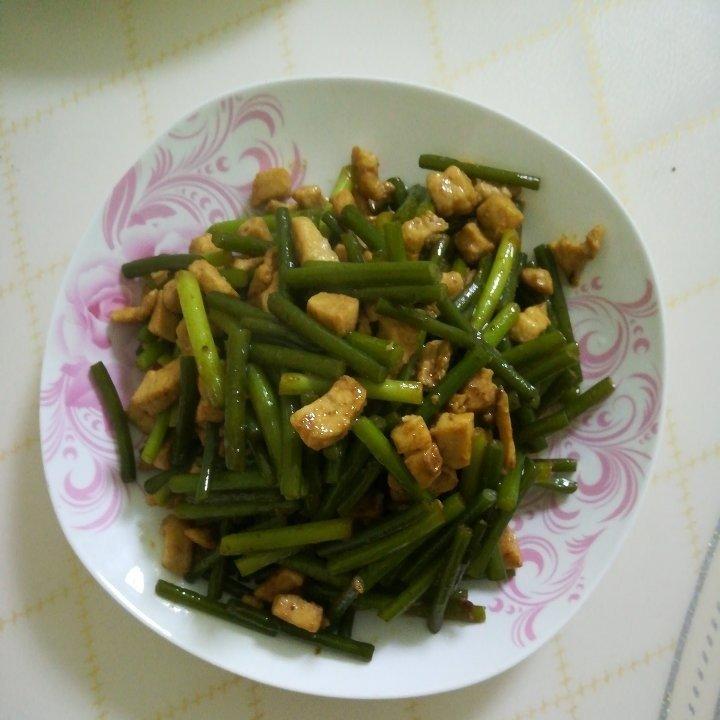 蒜苔炒鸡脯肉（少盐低脂）