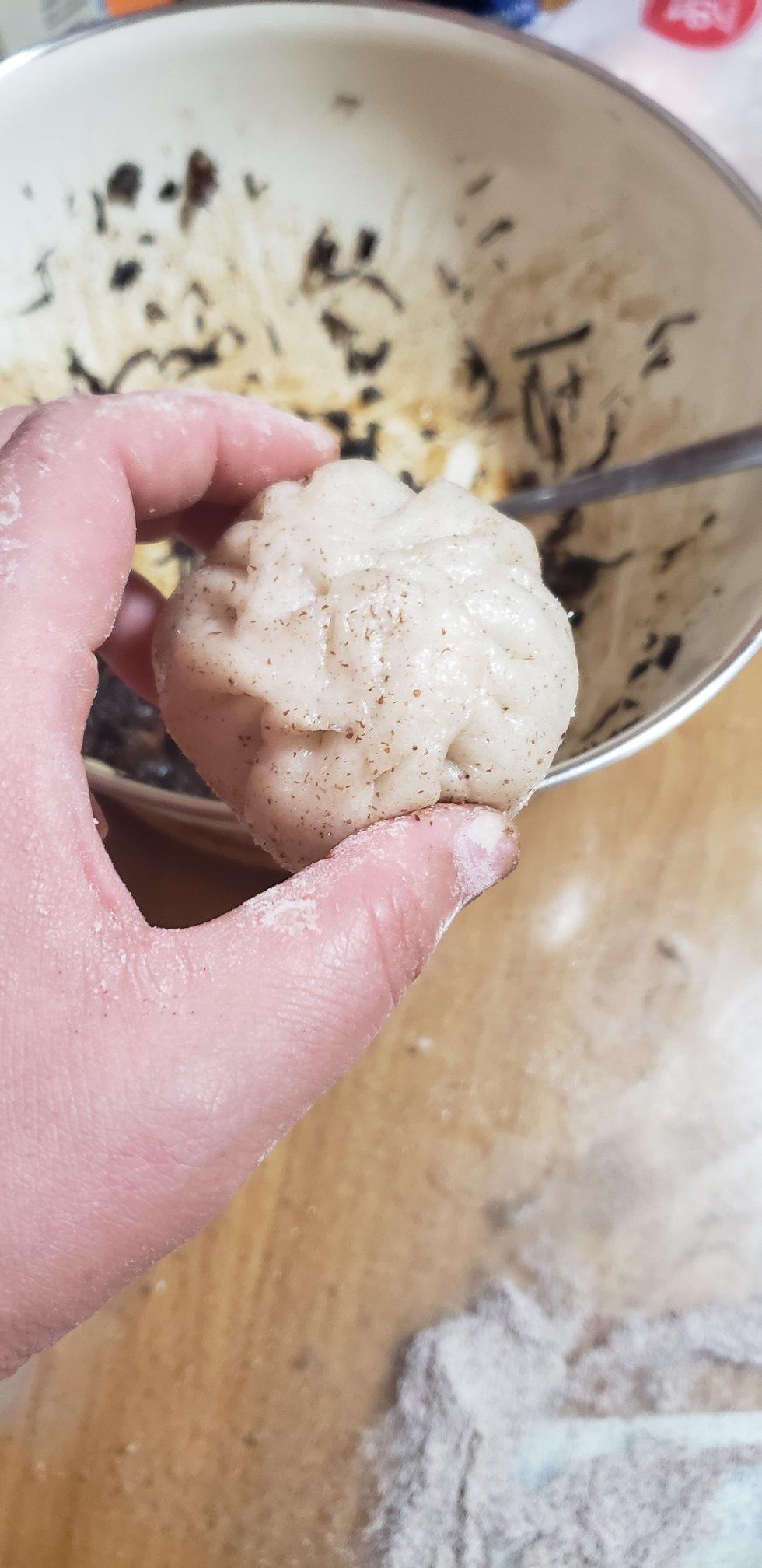 巨好吃的一发梅干菜肉包（冷冻包子胚，天天都有新鲜的包子吃了）