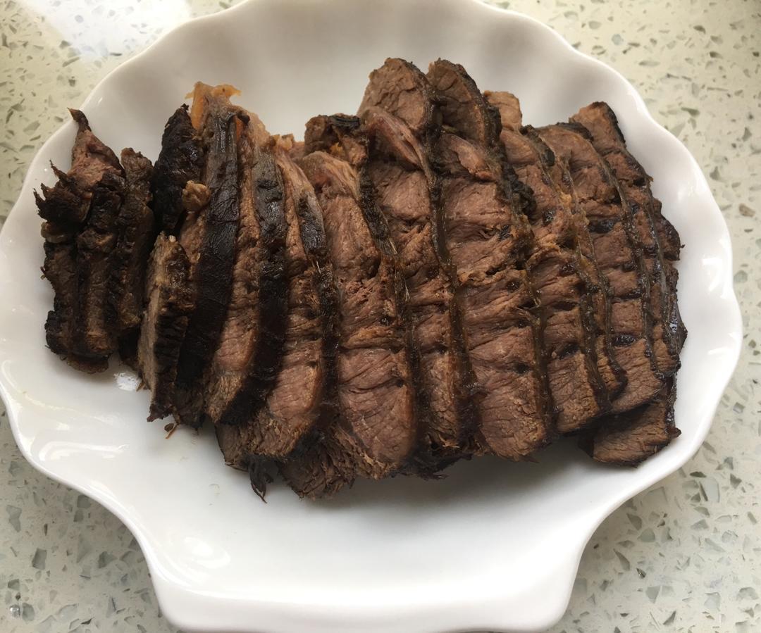 卤牛肉