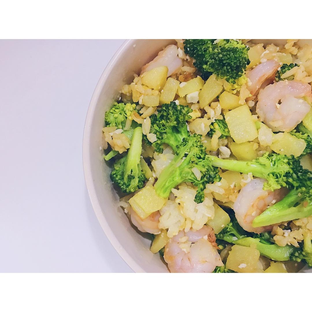 西兰花虾仁炒饭－prawn fried rice