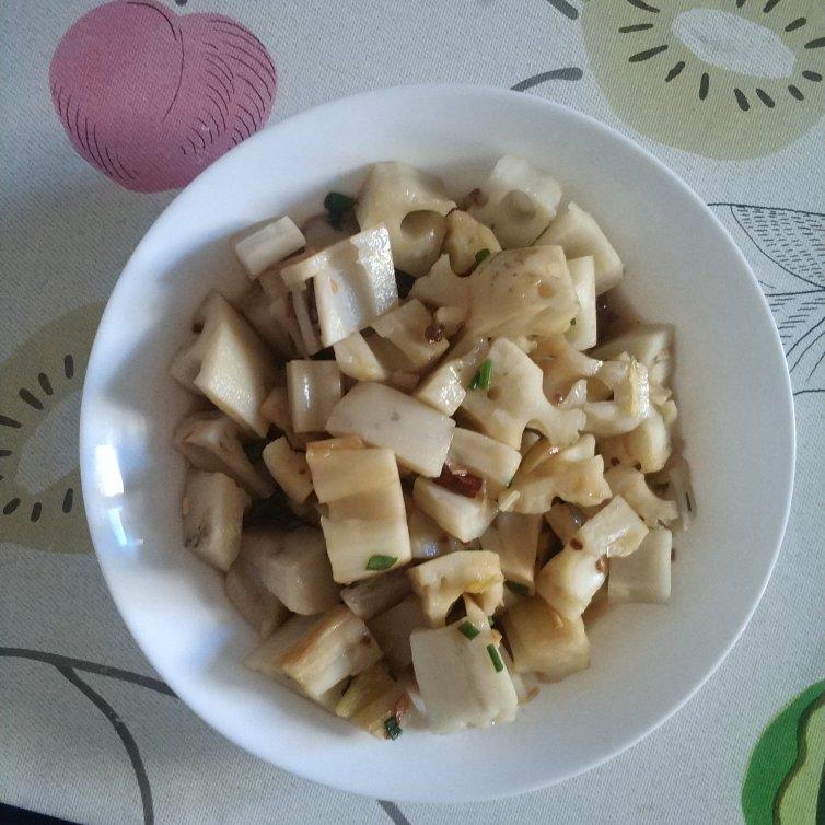 酸辣凉拌藕丁