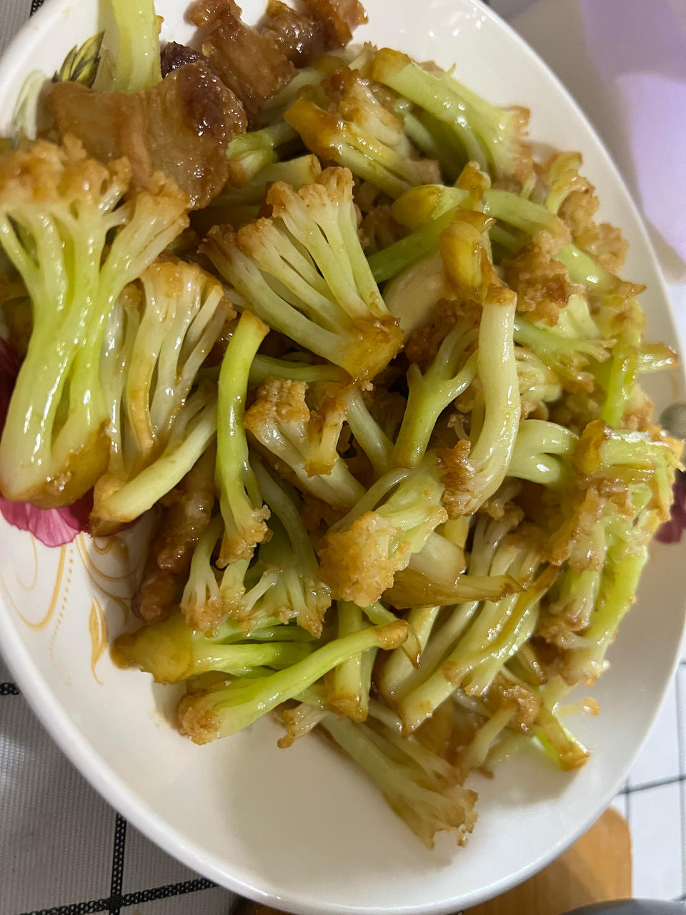 每次下馆子必点的脆脆的干锅花菜🙋