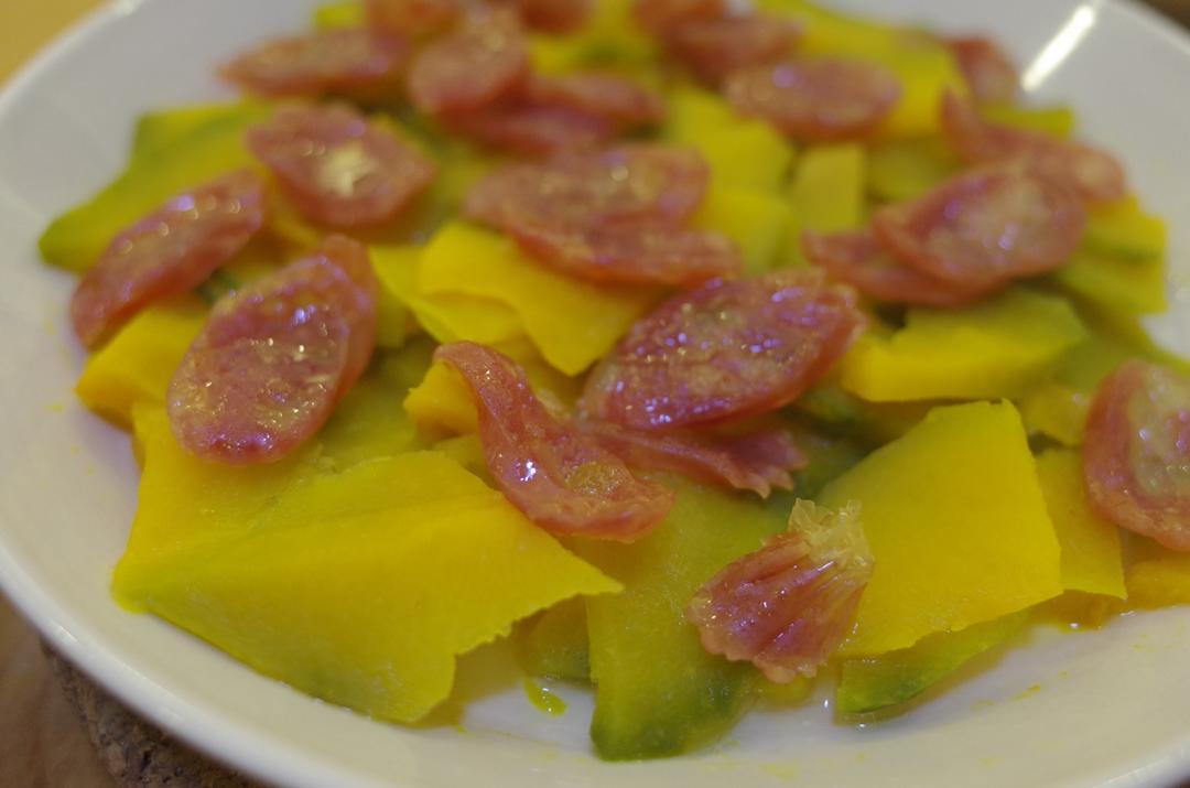 腊肠蒸南瓜「塔吉锅版」