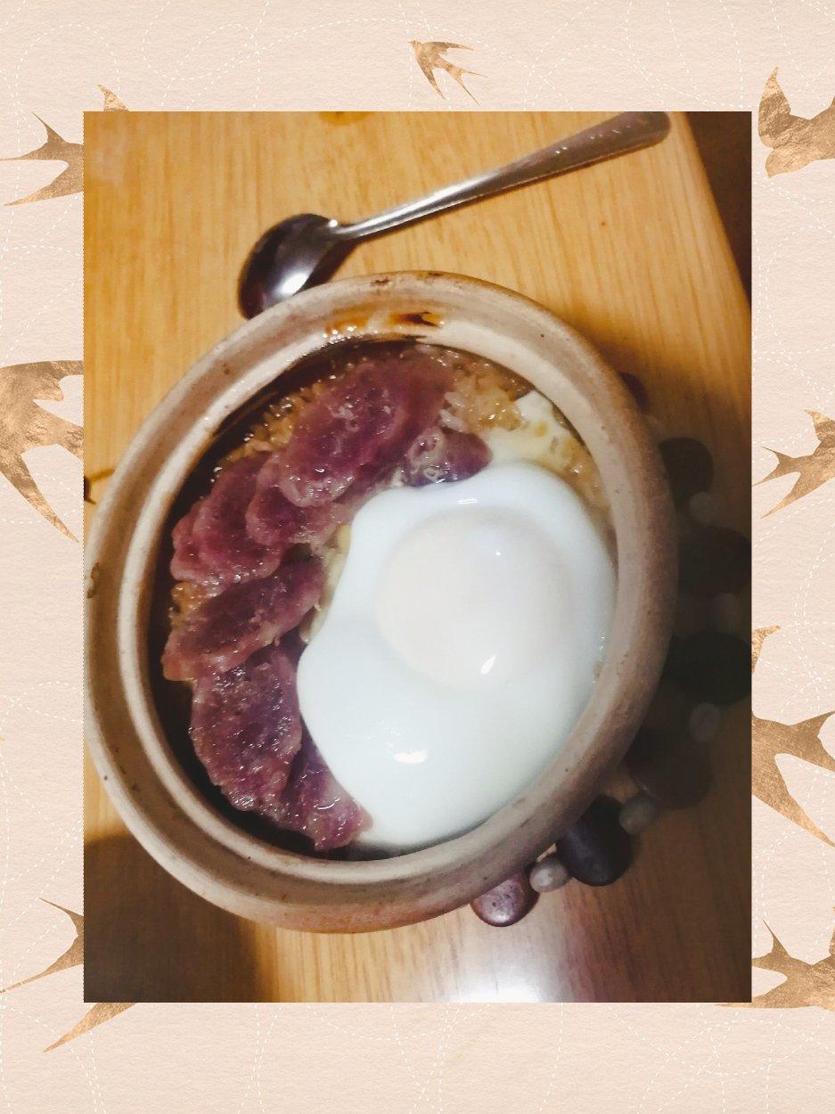 正宗广式腊味煲仔饭