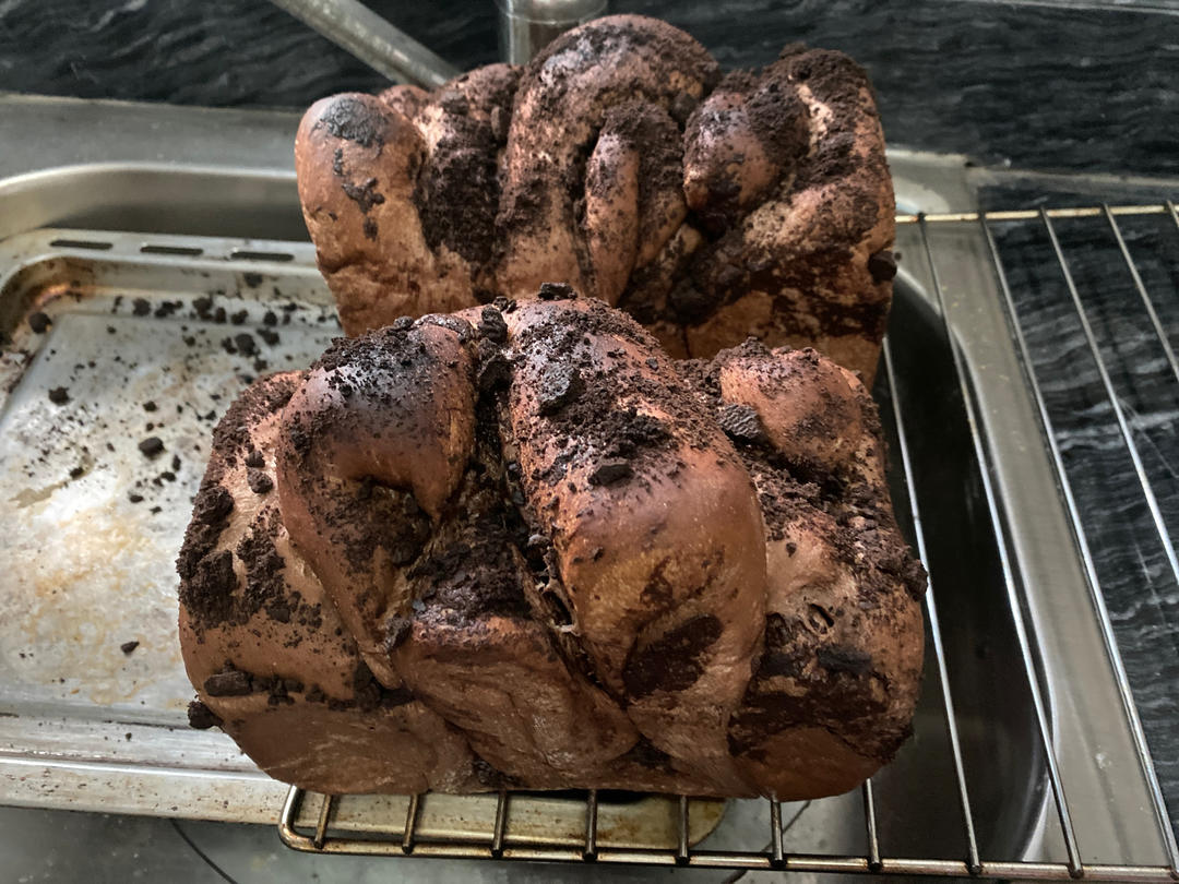 雪山巧克力吐司（巧克力奥利奥吐司面包）