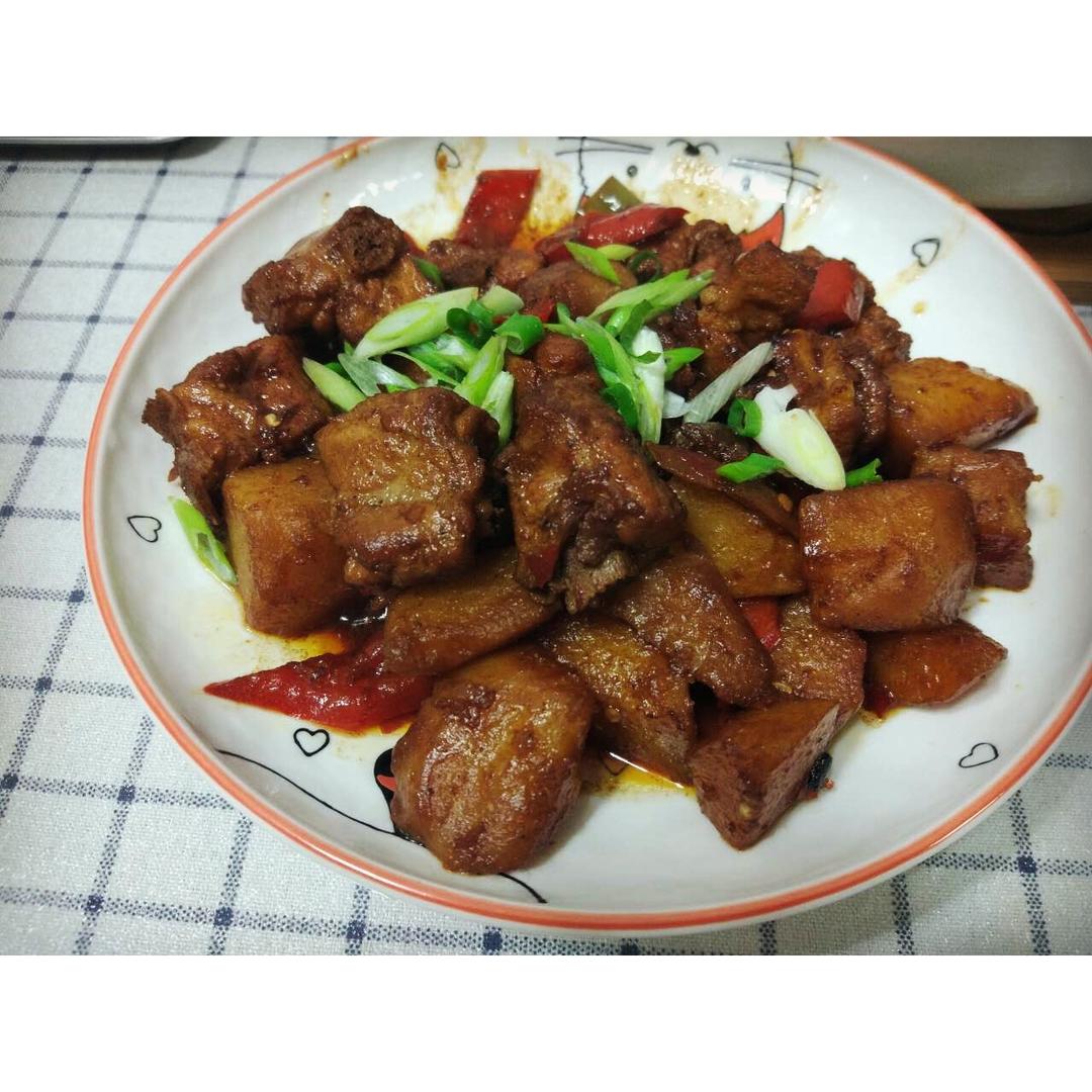 红烧排骨土豆