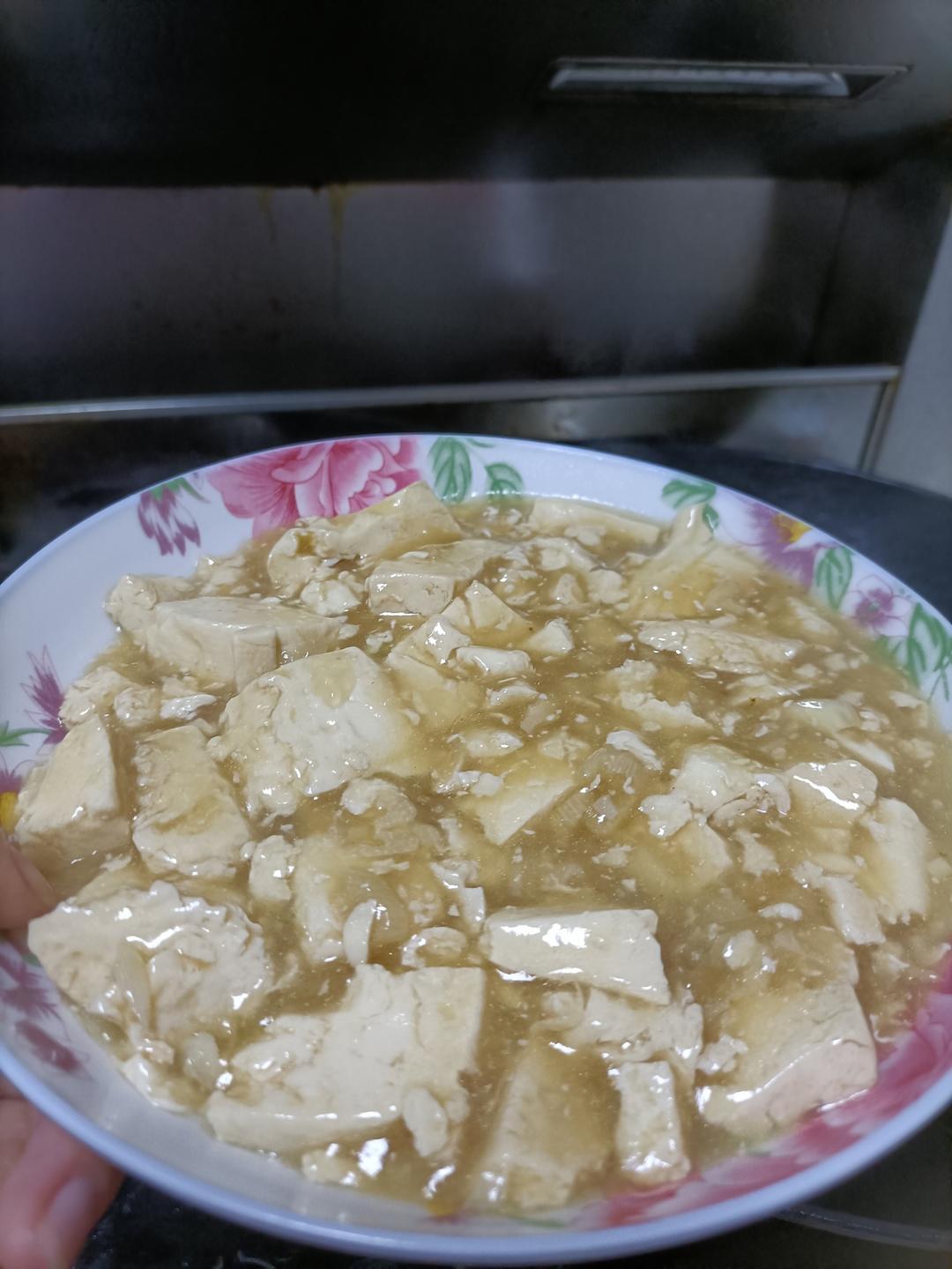 不放肉也超下饭的葱焖豆腐