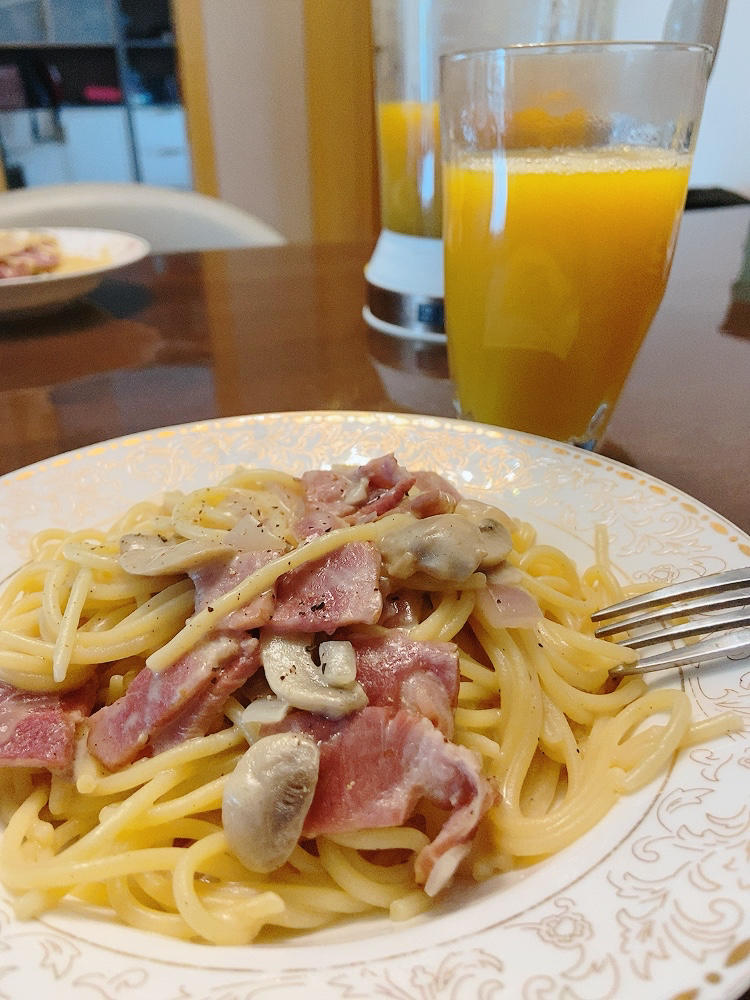 奶油蘑菇培根意大利面