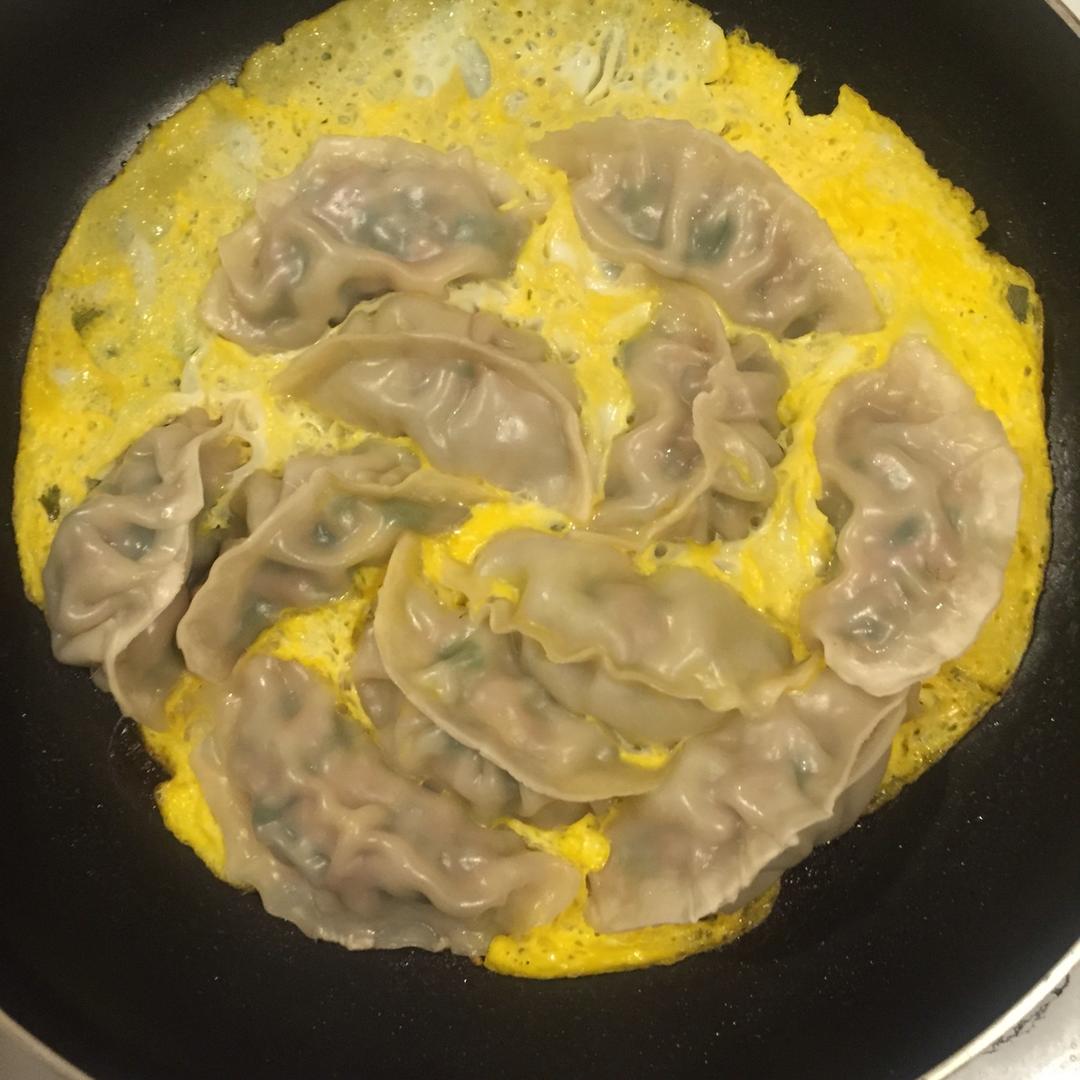懒人快手抱蛋煎饺