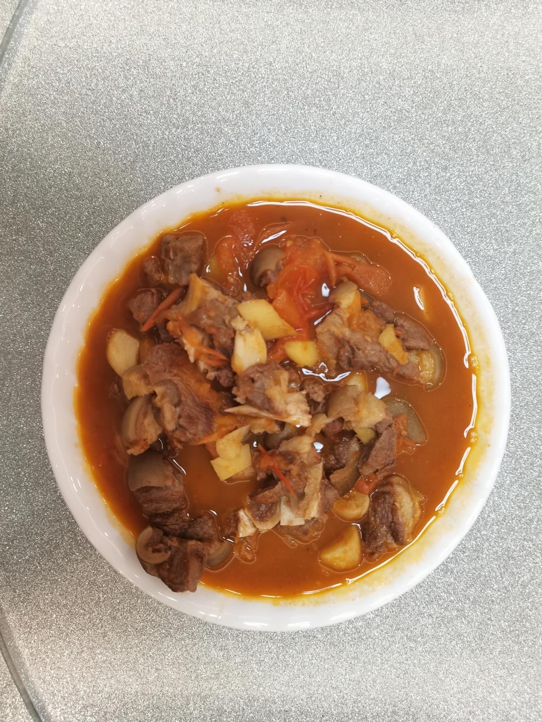 香浓黄油番茄烧牛肉