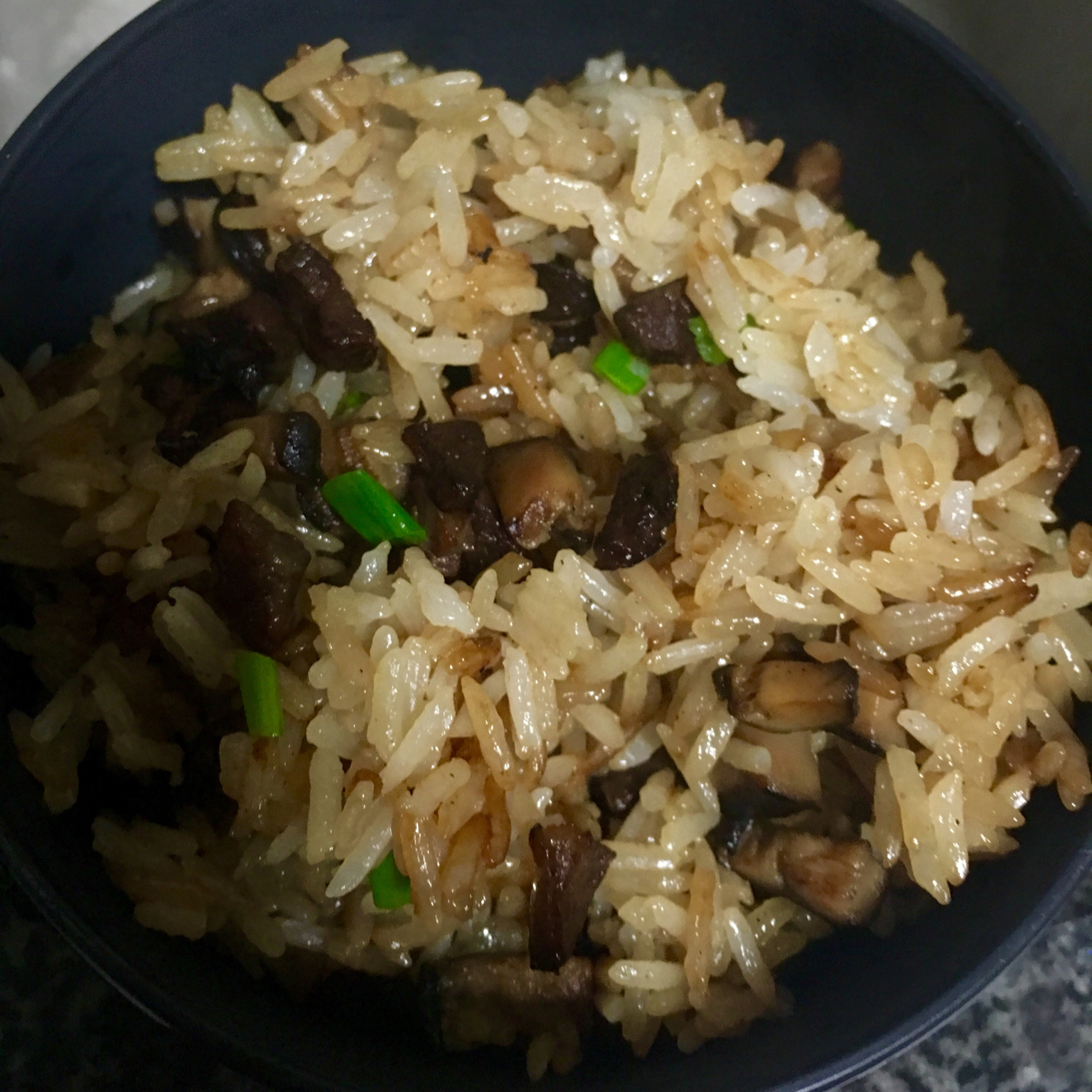 电饭锅版香菇腊肠饭