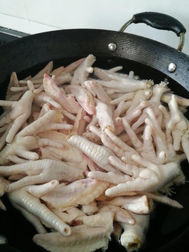 香辣卤鸡爪