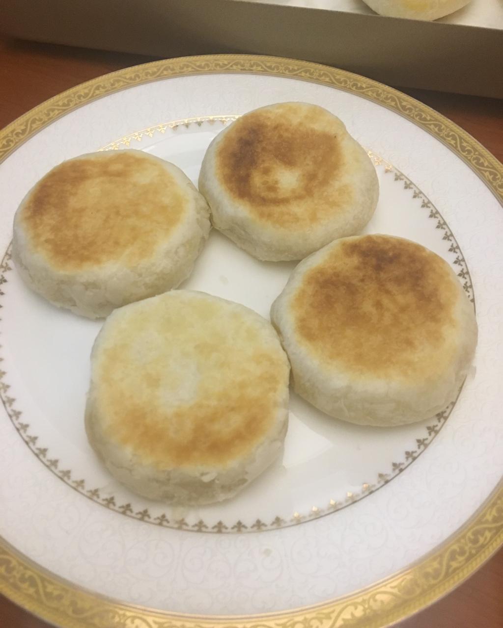 酥皮绿豆饼   酥得掉渣渣