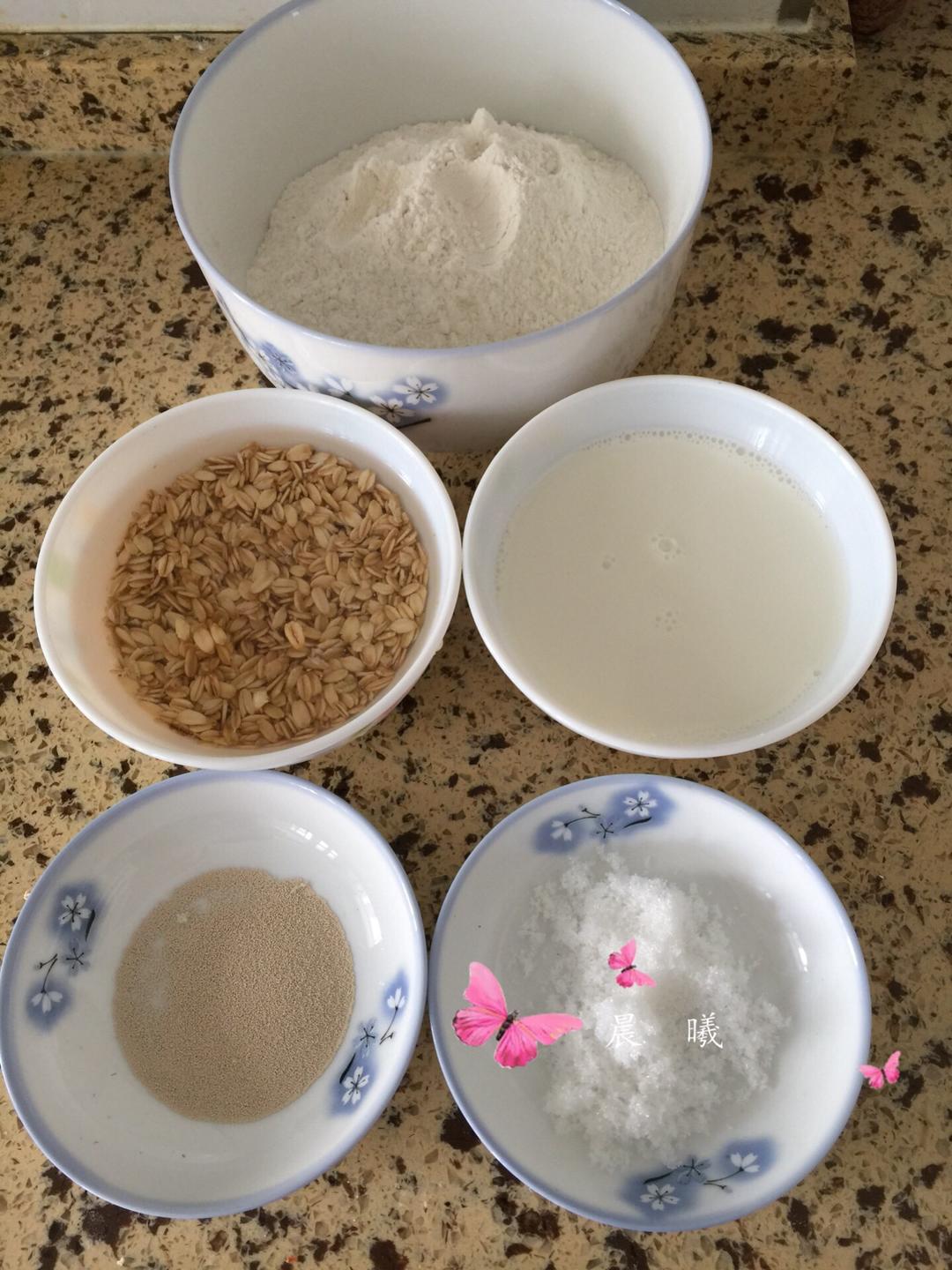 纯奶手撕吐司的做法 步骤1