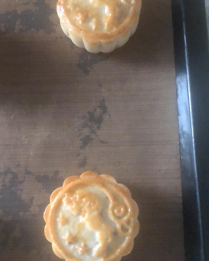 不用转化糖浆的木糖醇伍仁月饼