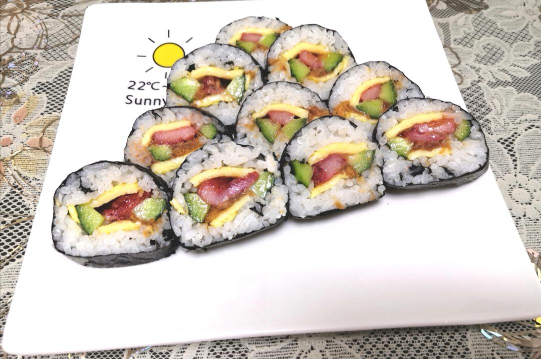 好吃的寿司卷