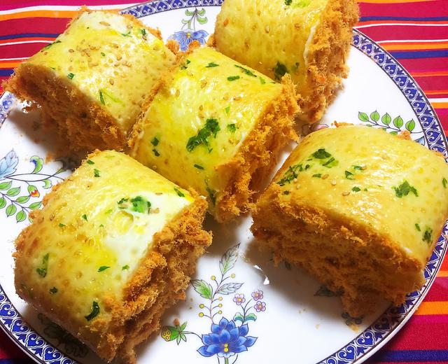 美味迷人的肉松面包卷的做法