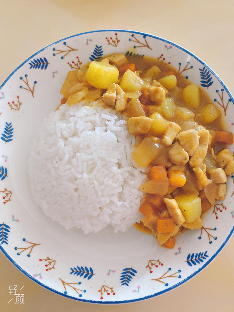 咖喱鸡肉饭（新手也能一次成功）