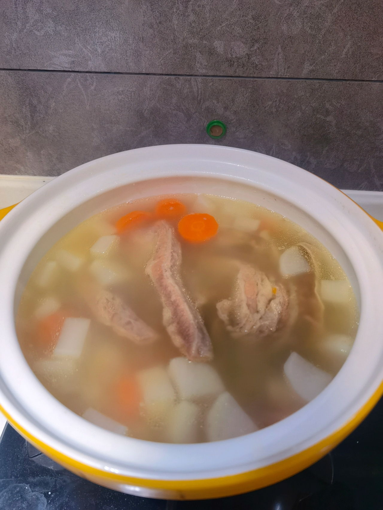 【0165】清汤萝卜牛腩 <302小厨房>