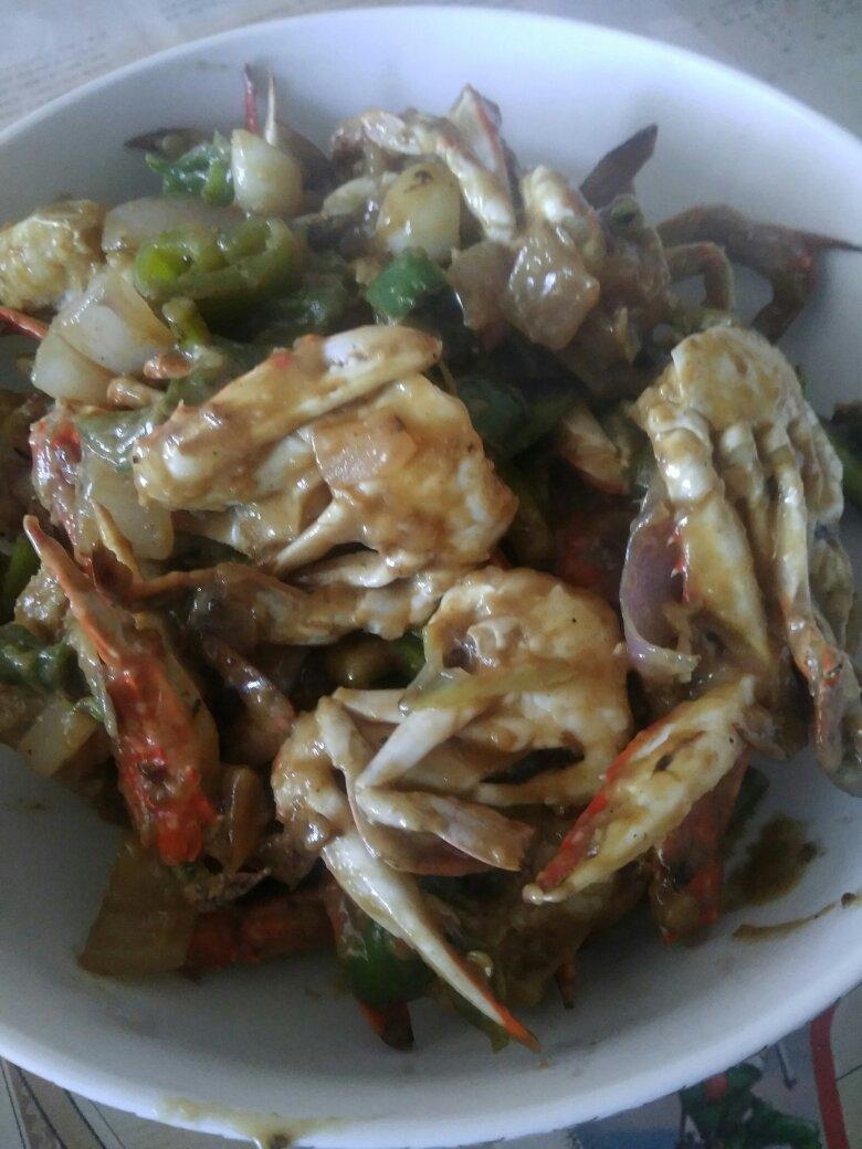 好吃到舔盘、超级下饭的酱爆梭子蟹