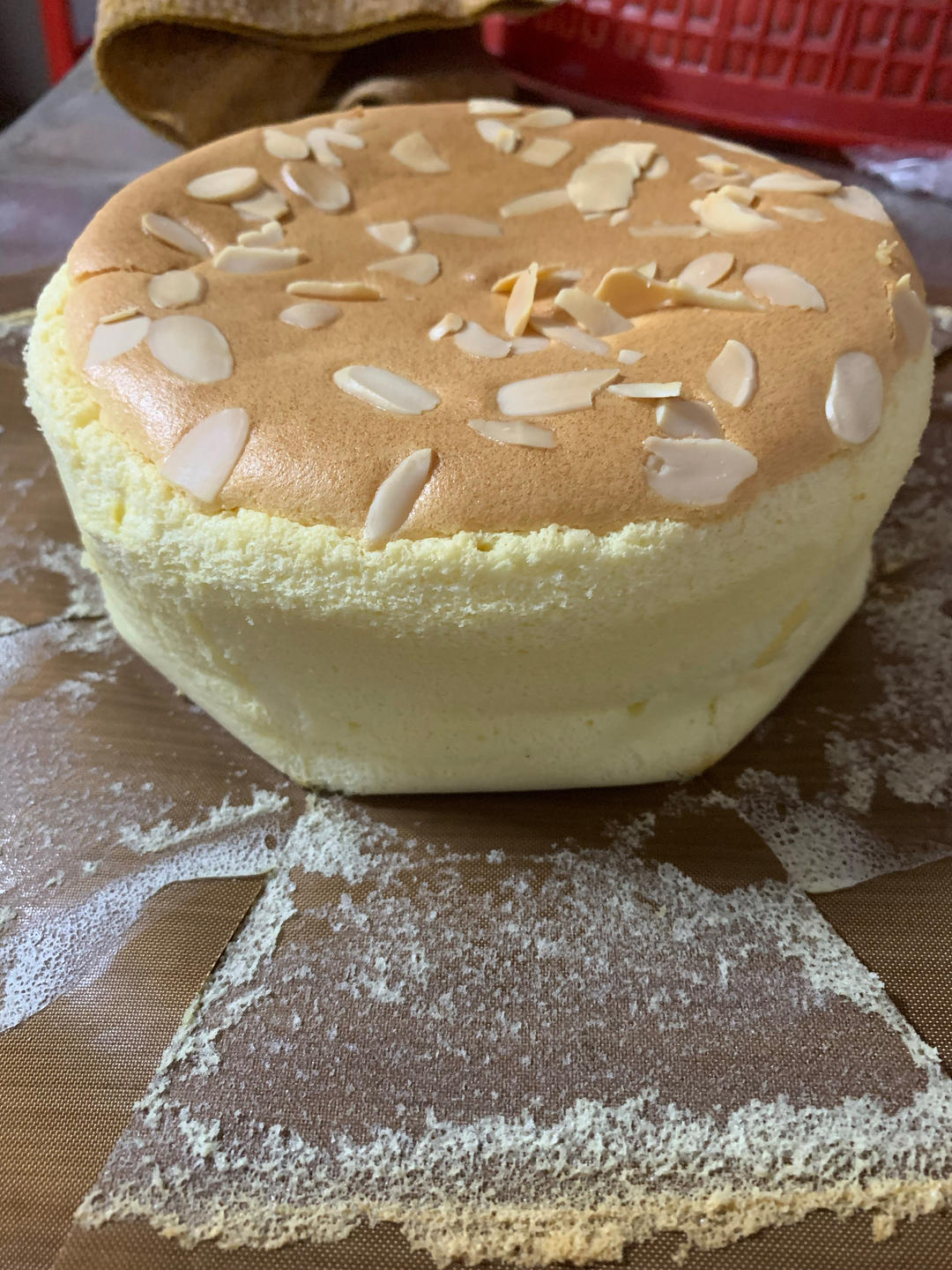 做法简单‼️酥香绵滑‼️咸奶油杏仁蛋糕‼️松软细腻‼️好吃到停不下来