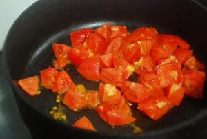 低温炖煮番茄牛腩的做法 步骤6