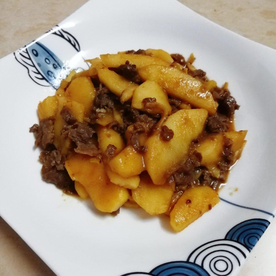 平果炒肉丝
