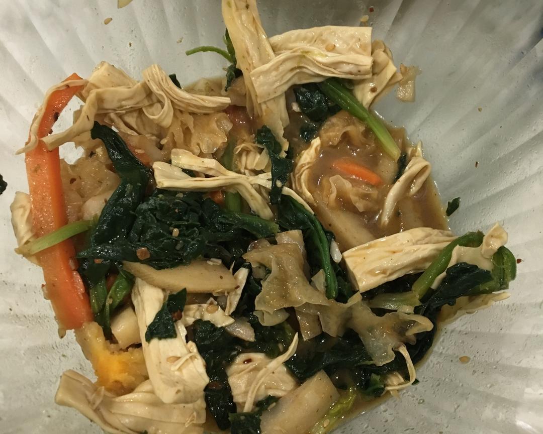 东北凉皮大拌菜