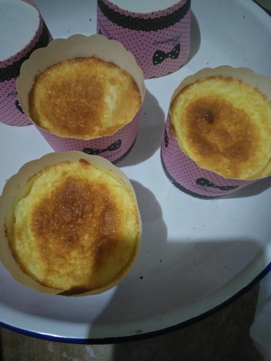 流心百香果软蛋糕