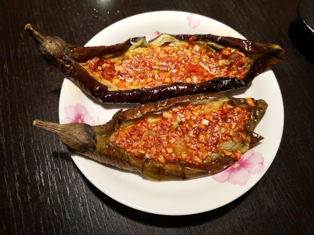 CC招牌菜销魂烤茄子，百吃不厌！