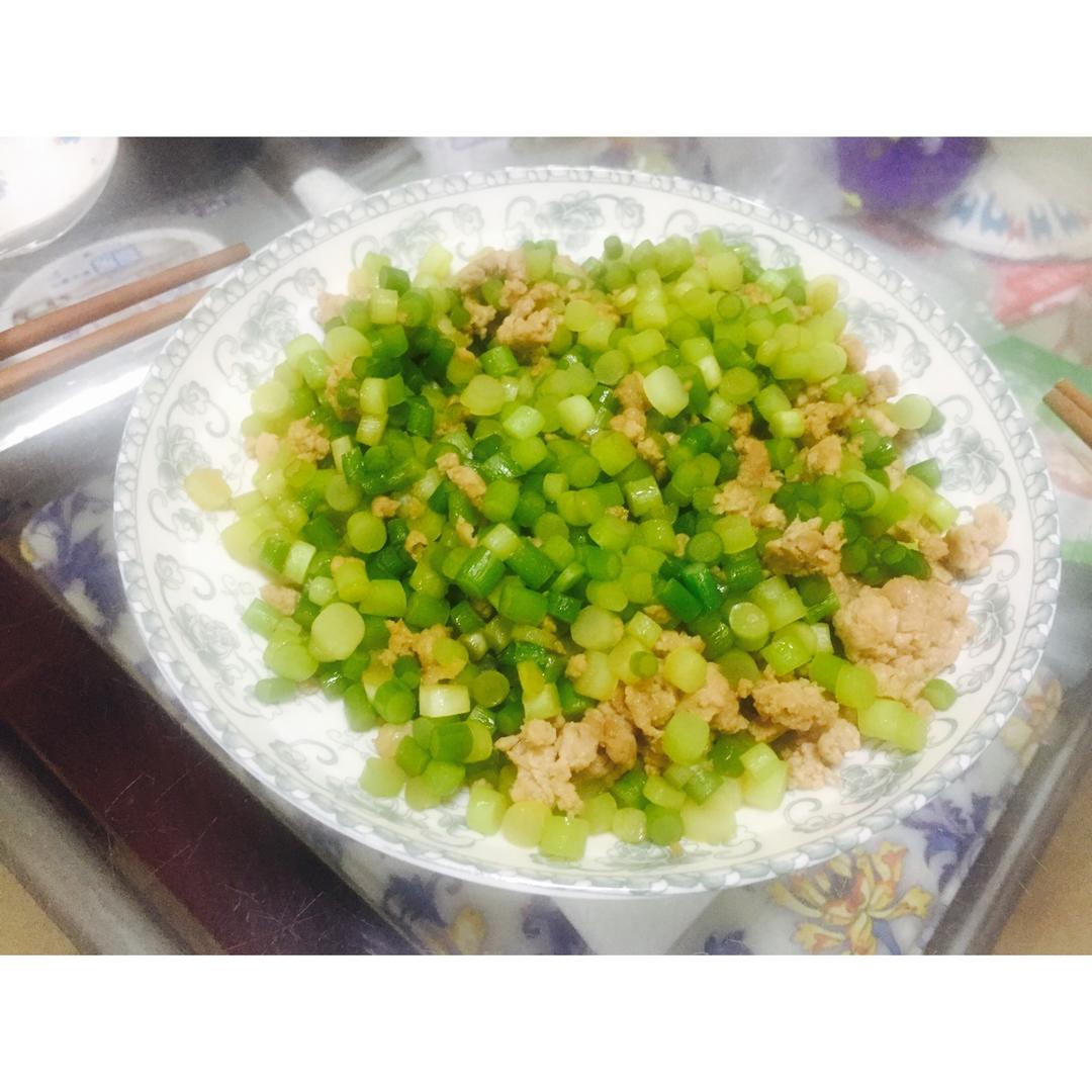 肉碎蒜苔粒