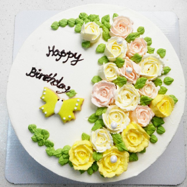 淡奶油裱花蛋糕