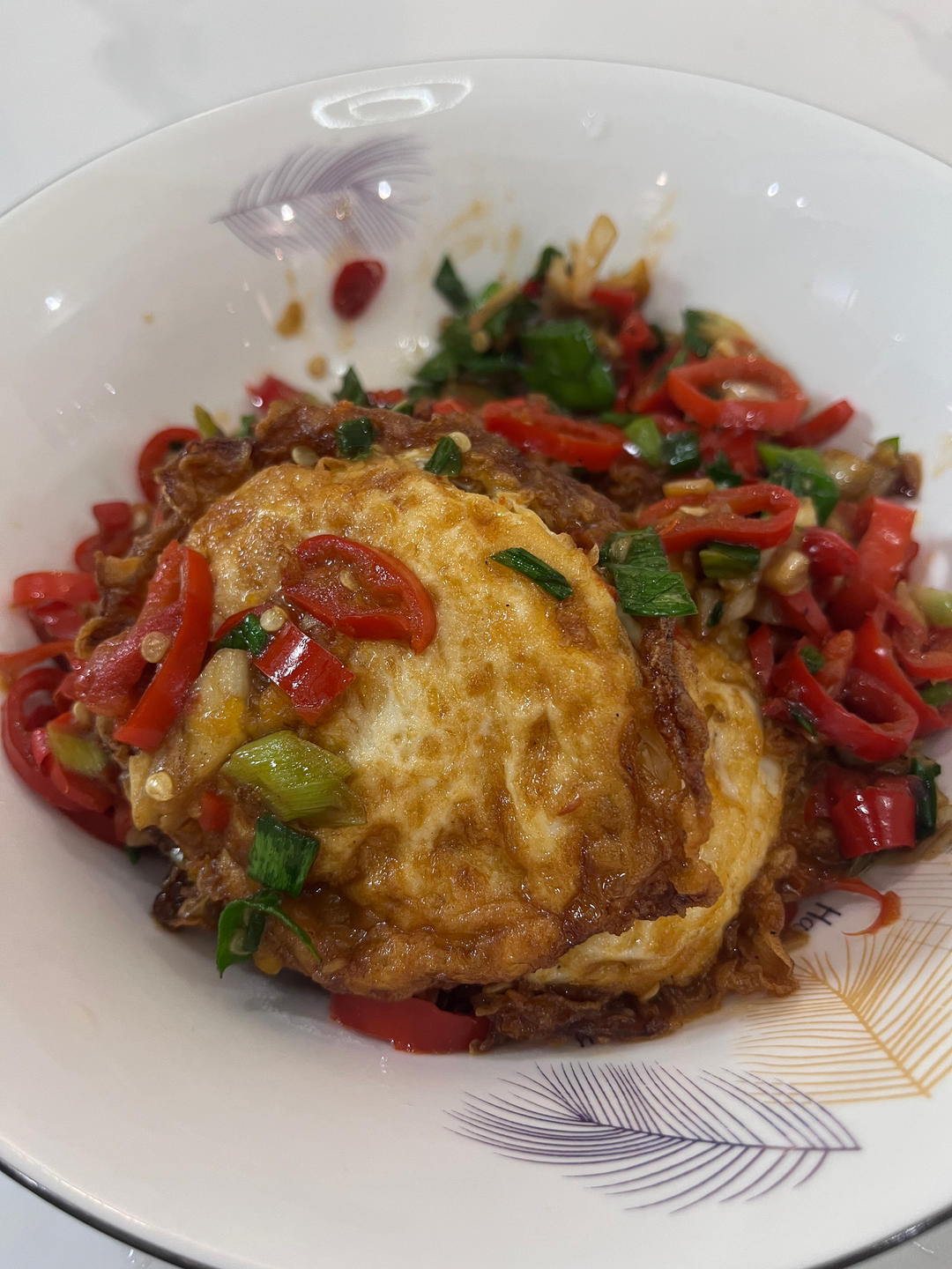 美味巨下饭的家常小炒～辣椒炒荷包蛋！