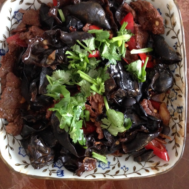 椒香木耳炒牛肉