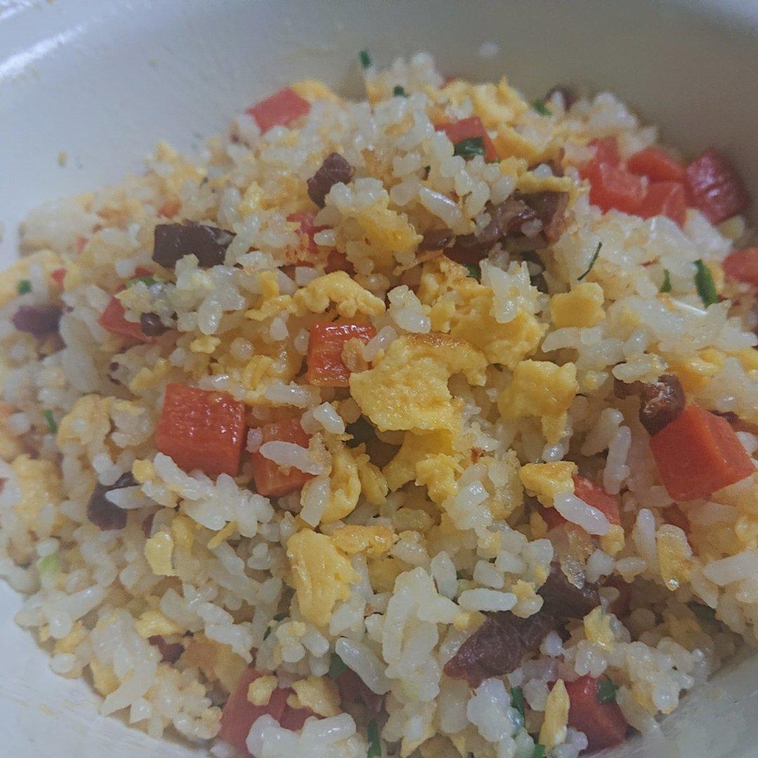 家常蛋炒饭