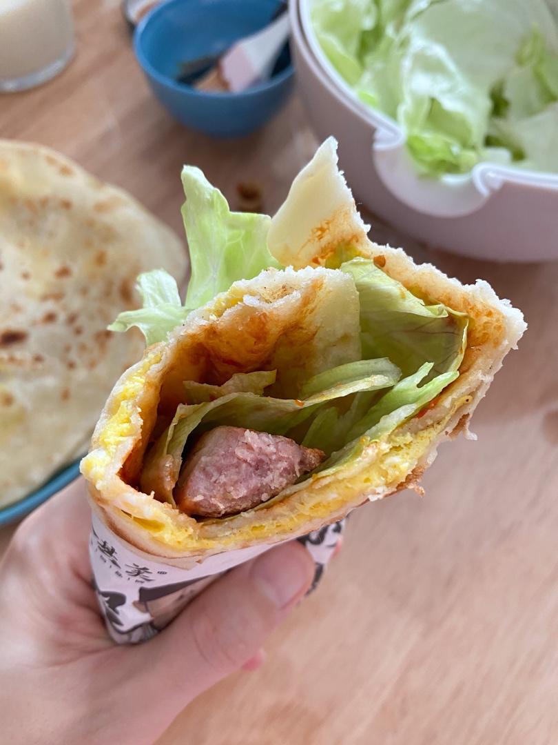 张张都鼓大泡的鸡蛋灌饼这样做不鼓大泡都难