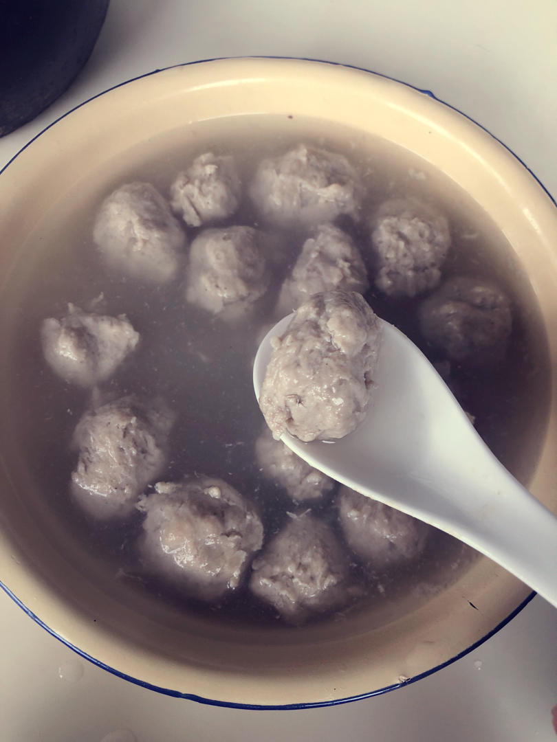 自制Q弹牛肉丸（搅拌机版）（不用手打也能上筋）