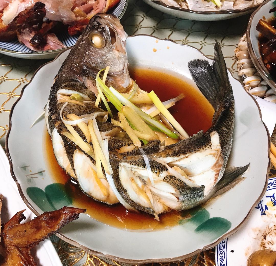 清蒸鲈鱼