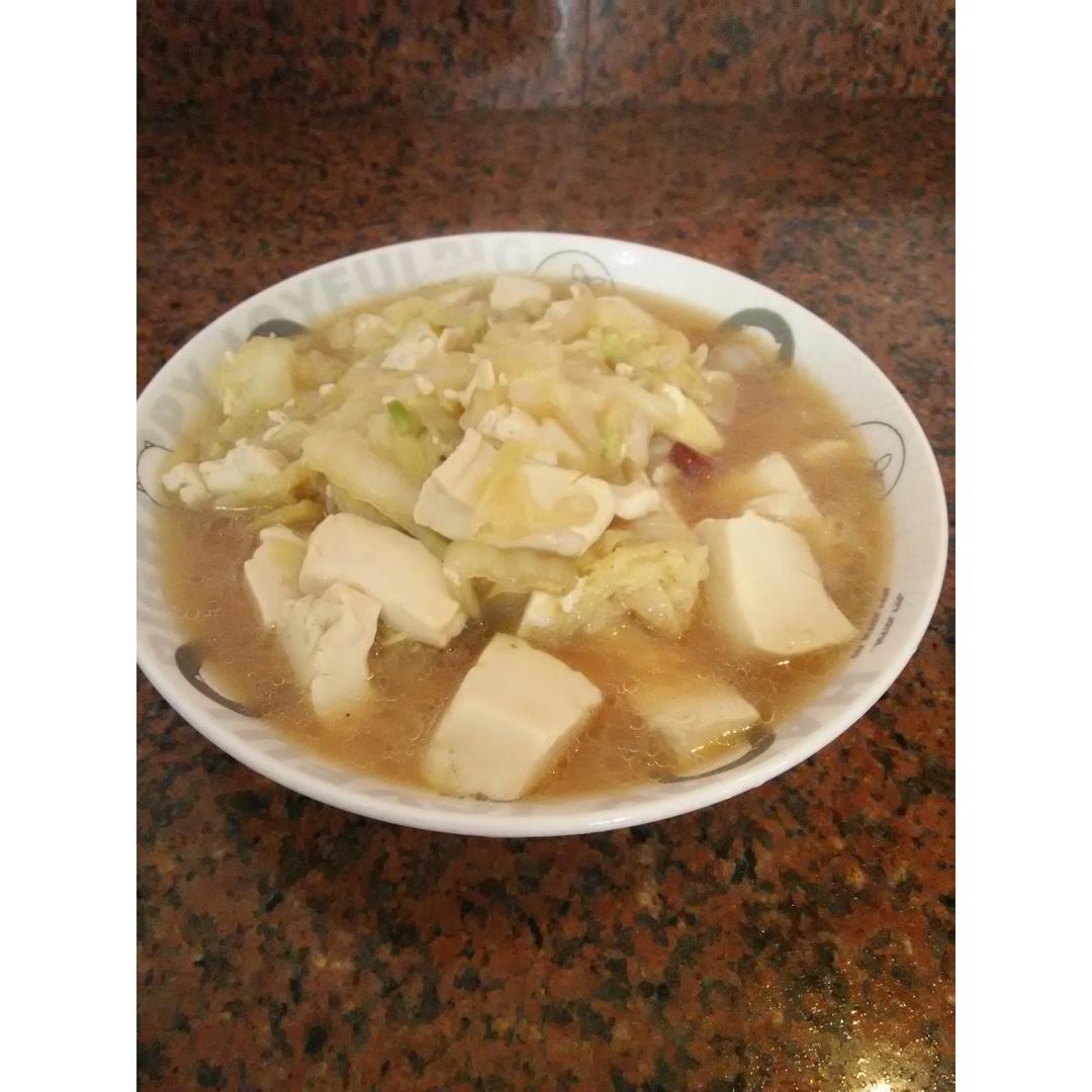 冬季家常菜：白菜炖豆腐